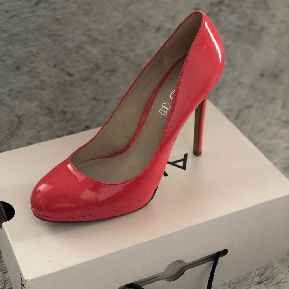 Also Kohlmann Platform Pump, Coral